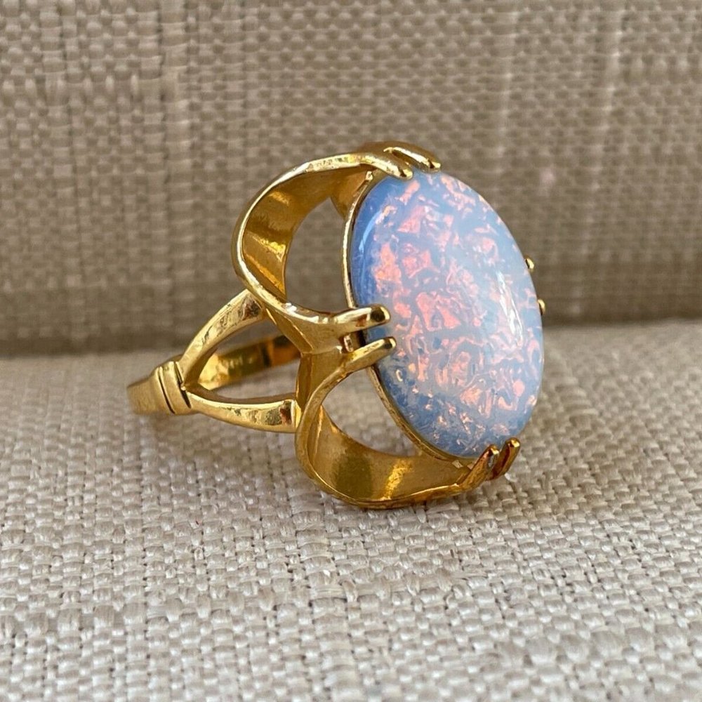Women Ring Blue Faux Stone Gold Plated Fashion Jewelry Ring Size 7.5 - Picture 2 of 10